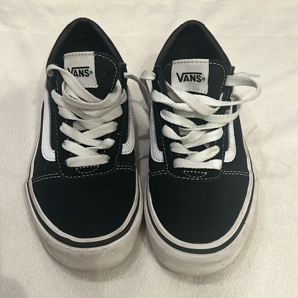 Vans black and white size 3 youth - Picture 1 of 6